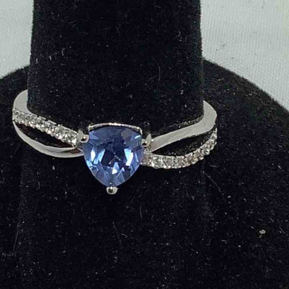 Tanzanite ring size 7